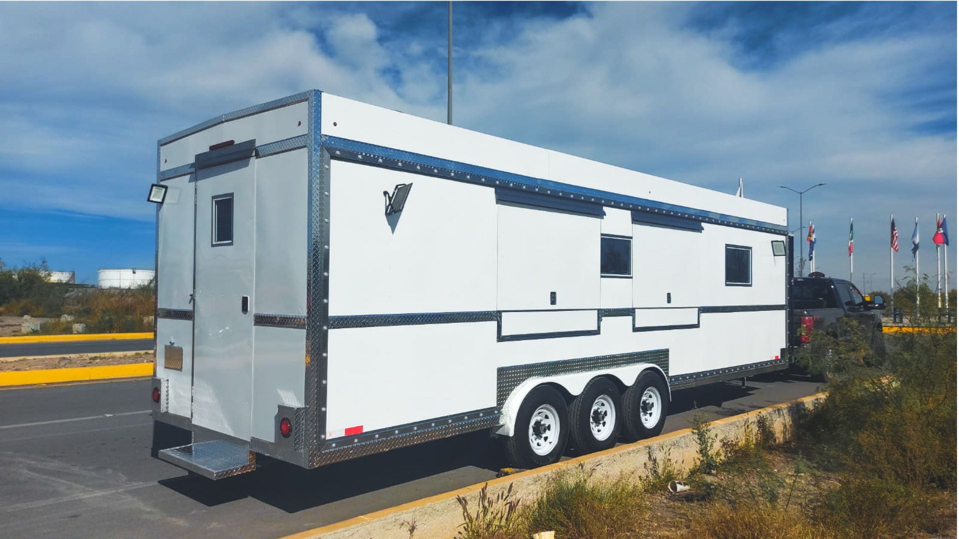 Trailer1